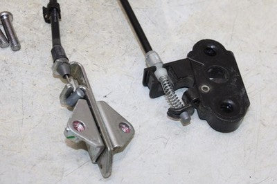 2019 KAWASAKI NINJA 400 EX400 OEM REAR BACK SEAT LOCK !NO KEY!