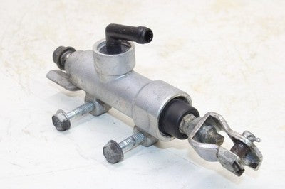02-04 HONDA VTX1800C OEM REAR BACK BRAKE MASTER CYLINDER