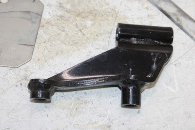 2007 HONDA SHADOW VLX 600 VT600CD DELUXE OEM MISC BRACKETS MOUNTS