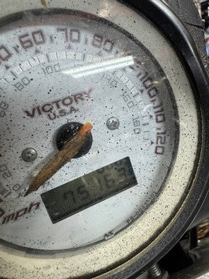2009 VICTORY HAMMER OEM GAUGES METER SPEEDO TACH