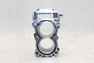 19-24 YAMAHA YZF R3 OEM ENGINE MOTOR PISTON CYLINDERS BLOCK JUG