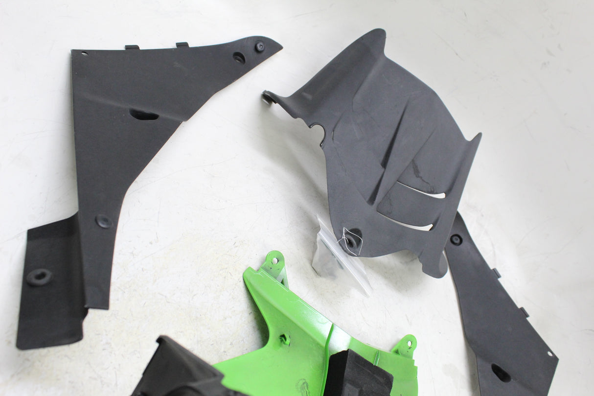 2009 Kawasaki Ninja ZX6R OEM FAIRING SET COWLS COWLINGS KIT