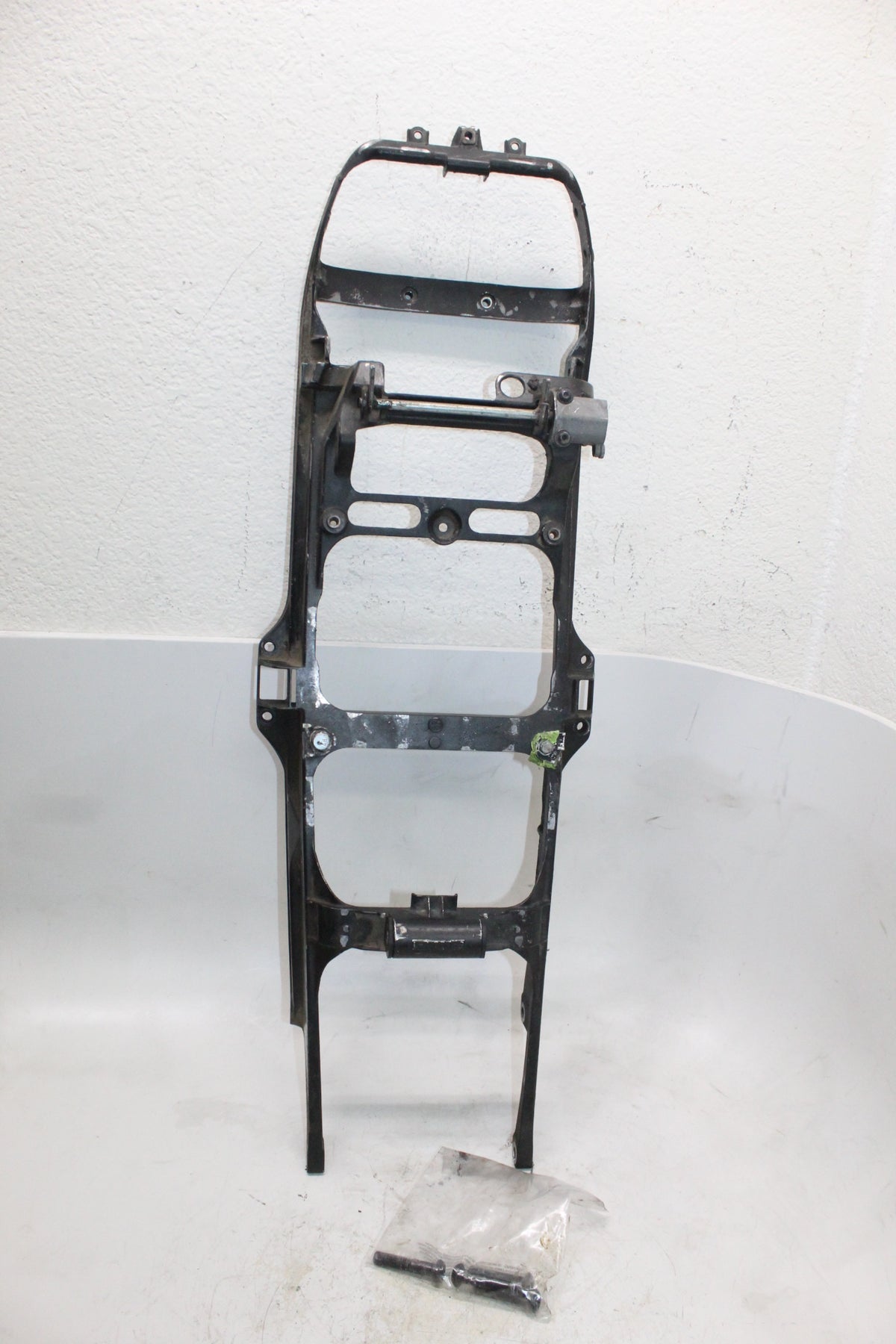 2009 Yamaha YZF R6S OEM Rear Subframe Seat Tail Frame