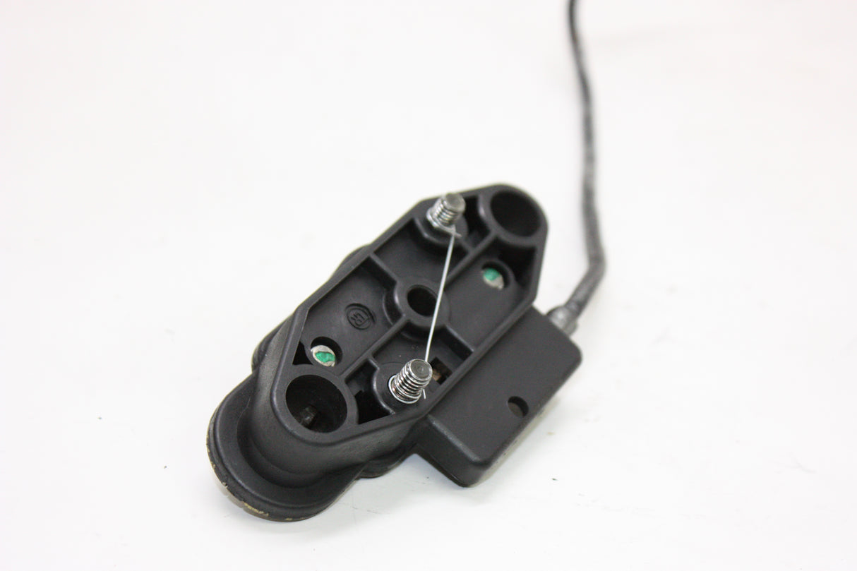2005 Suzuki GSXR600 OEM FRONT DRIVER SEAT LATCH LOCK ASSEMBLY