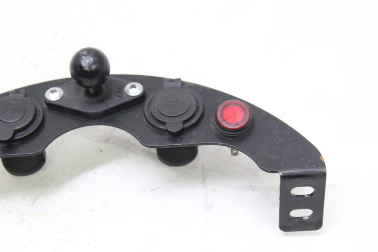 2011 KAWASAKI KLR650 LOWER DASH USB 12V POWER SOCKET SWITCH BALL MOUNT