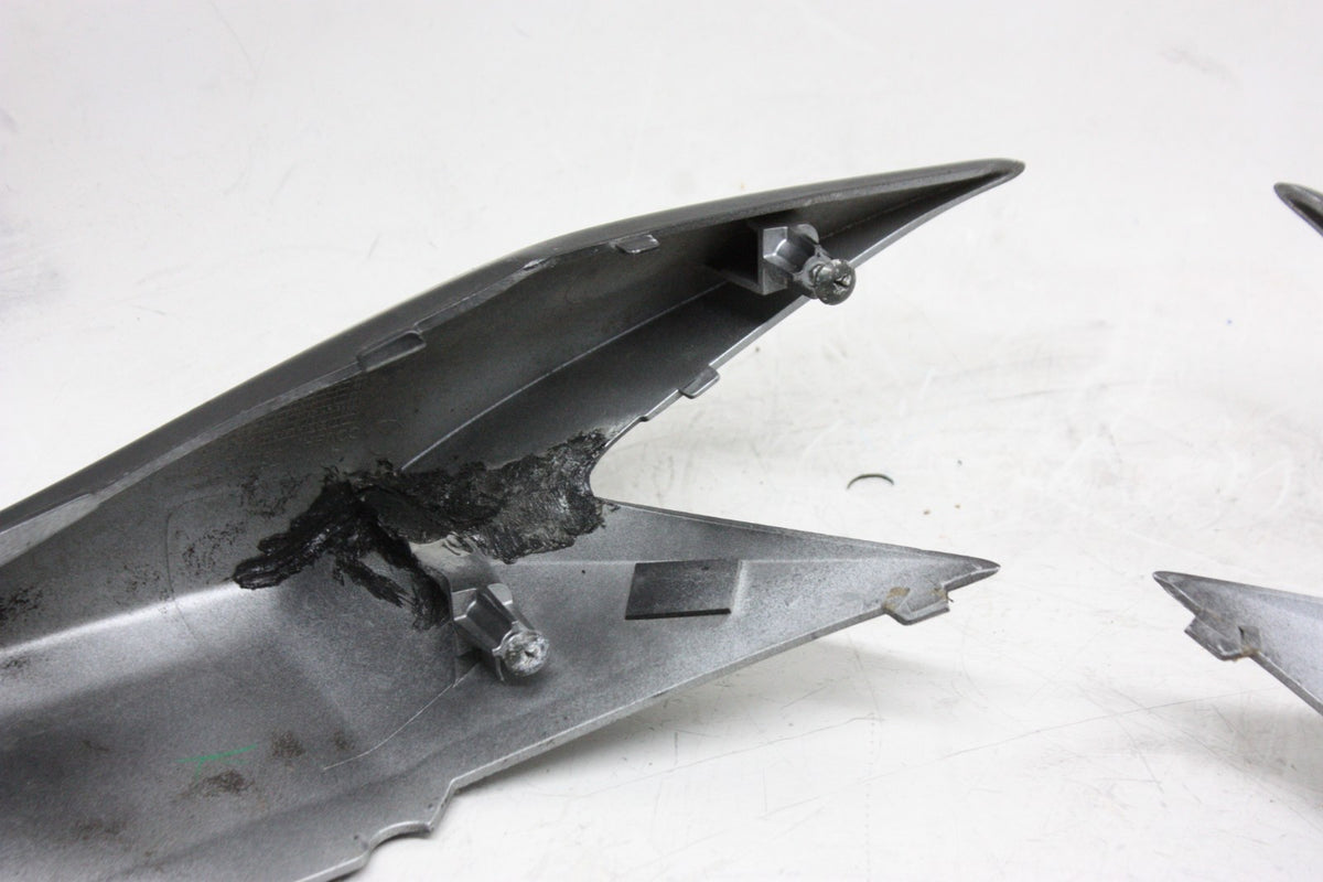 2009 08 09 Suzuki GSXR750 GSXR600 Rear Tail Fairings Covers Panels Pair