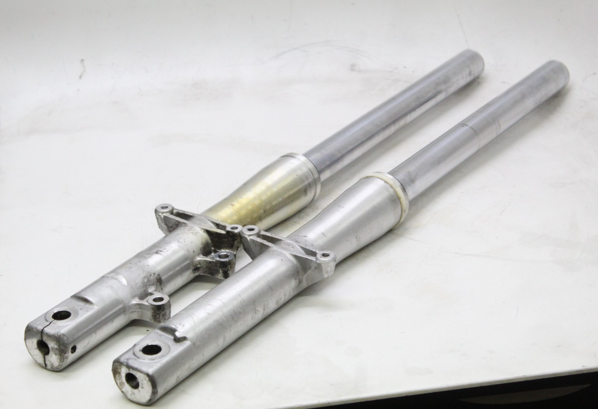 2007 Yamaha V-Star 650 XVS650 Classic Silverado Front Forks / Front End Shocks