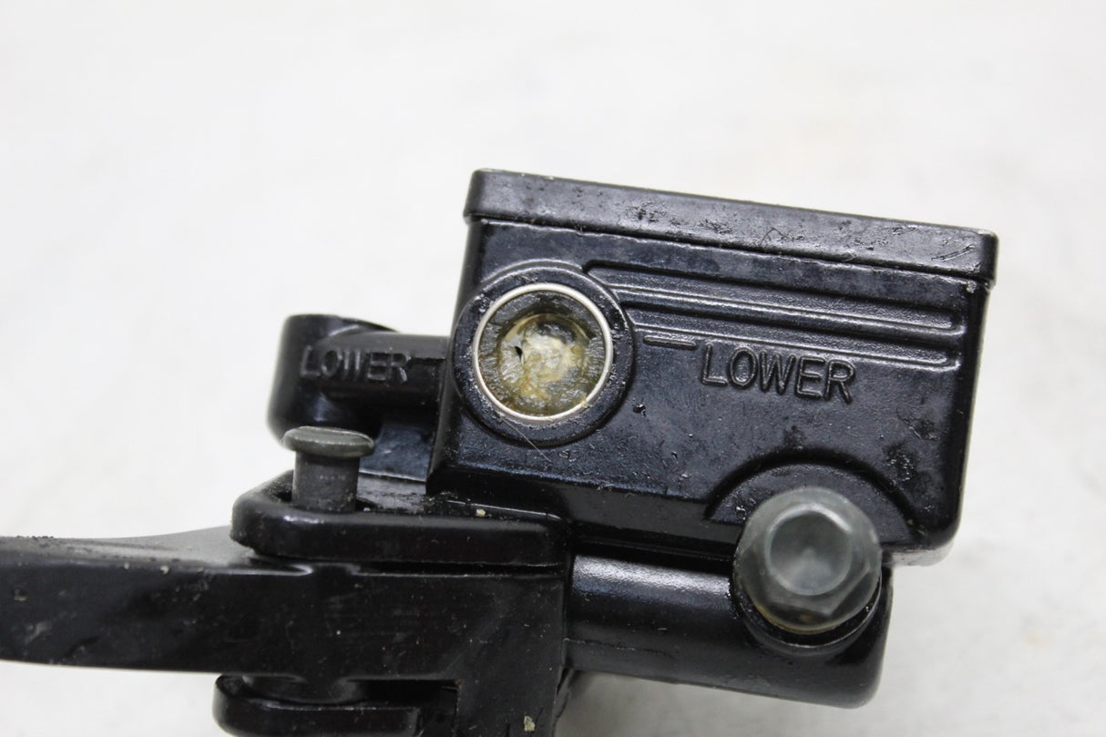 2000 Suzuki Katana 750 Gsx750f Front Brake Master Cylinder With Lever