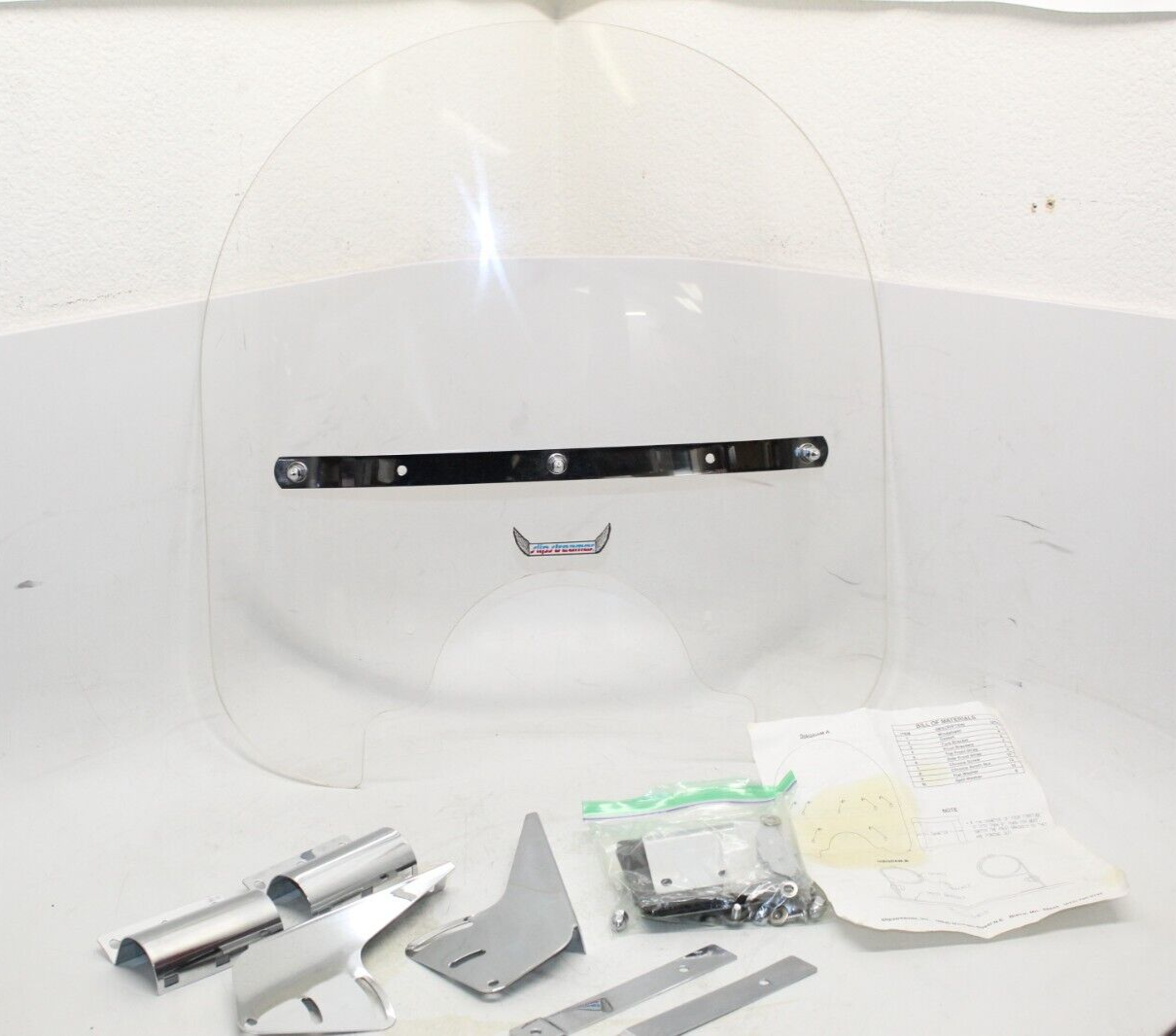 Slipstreamer - SS-30-17C Classic Windshield 17" Clear With Chrome Hardware