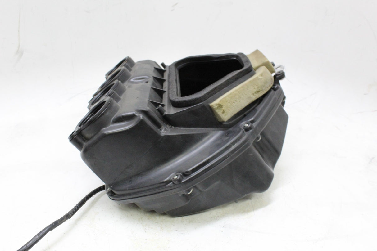 2006 - 2007 YAMAHA YZF R6 AIRBOX AIR INTAKE AIRBOX ASSEMBLY OEM