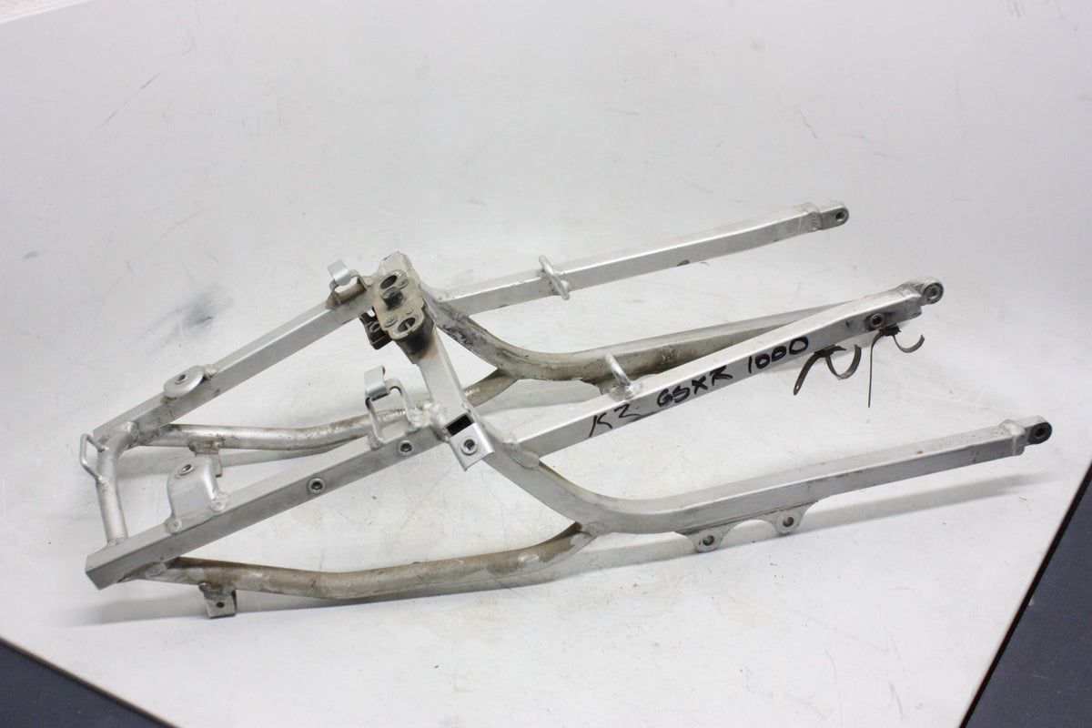 2001 2002 SUZUKI GSXR 1000 OEM REAR TAIL FRAME SUBFRAME STRAIGHT