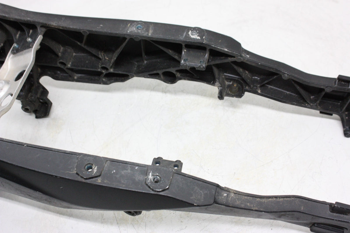 2011 11-25 SUZUKI GSXR600 GSXR750 OEM REAR SUBFRAME SEAT SUPPORT ASSEMBLY