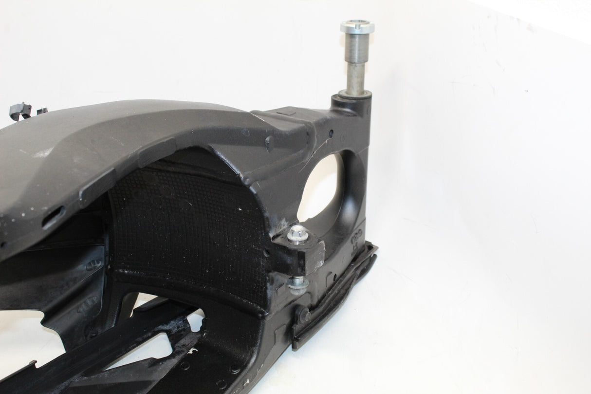 2009 Suzuki Gsxr1000 Rear Swingarm Back Suspension Swing Arm With Axle Bolt