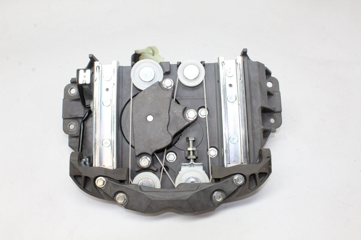 06-07 YAMAHA FJR1300 OEM WINDSHIELD WINDSCREEN MOTOR ADJUSTER ASSEMBLY