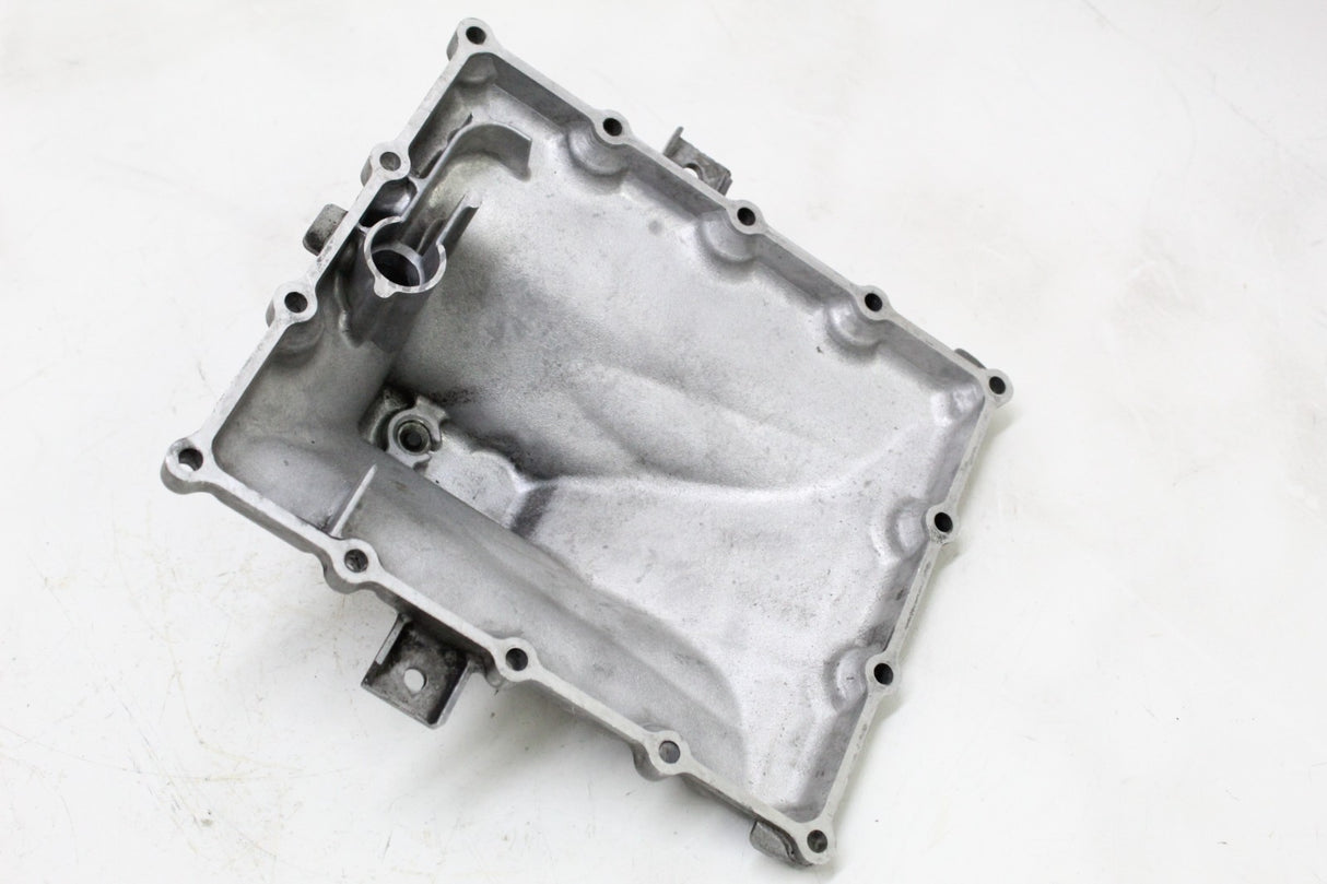 2001-2004 SUZUKI GSXR 1000 GSXR1000 OEM ENGINE MOTOR BOTTOM OIL PAN COVER