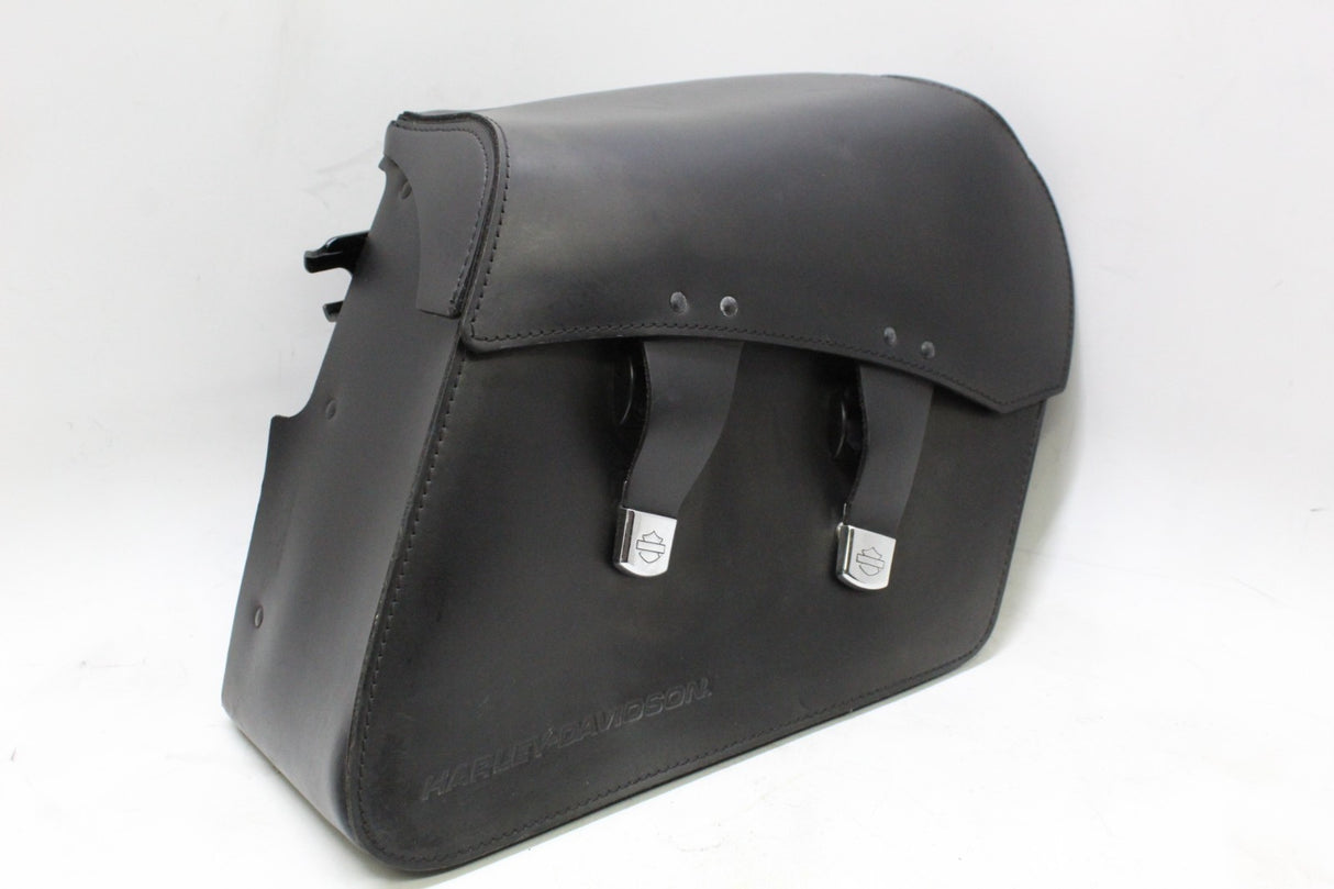 13-17 Harley Davidson Softail Breakout Genuine Right Side Detachable Saddlebag