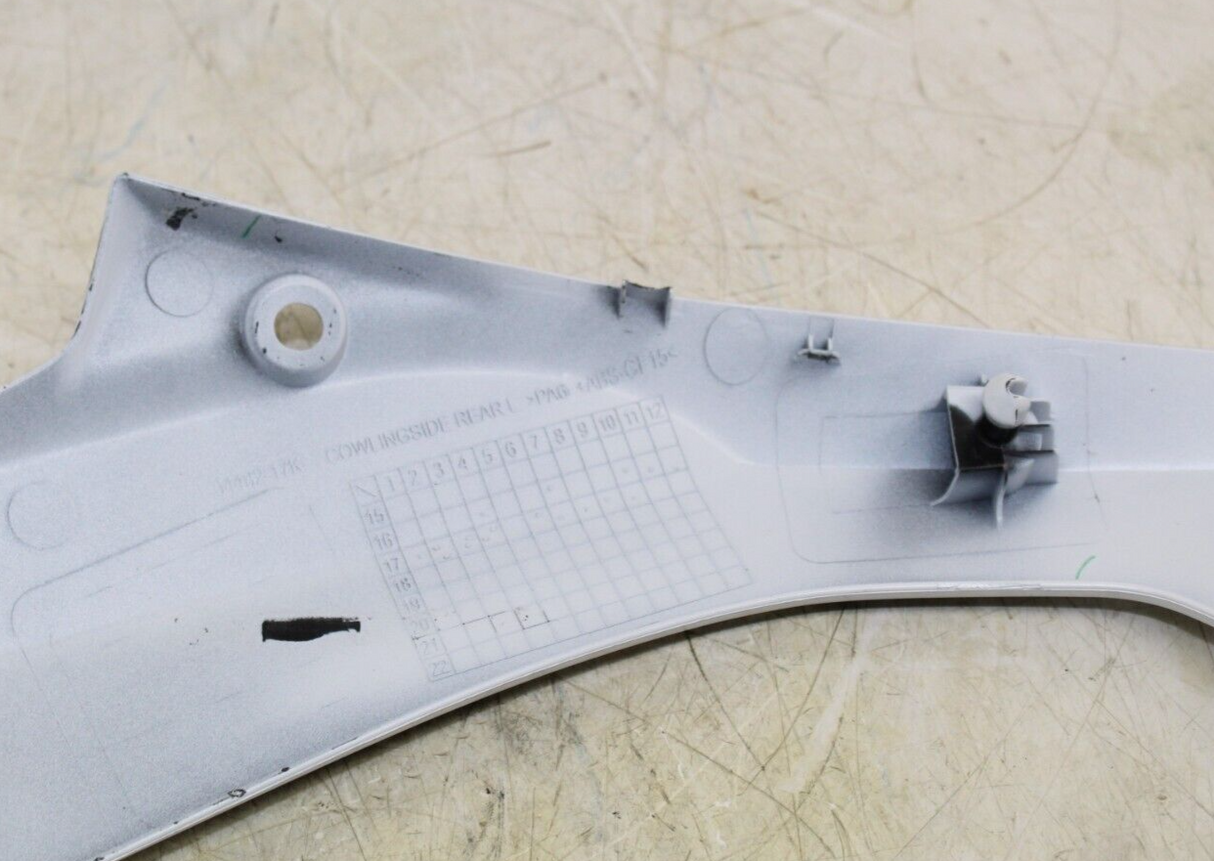 2018 SUZUKI GSXR1000R LEFT BACK MID SIDE FAIRING COWL SHROUD 94482-17K
