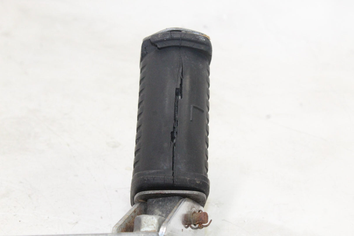82-83 Yamaha Xj650 Rear Left Side Passenger Foot Peg OEM