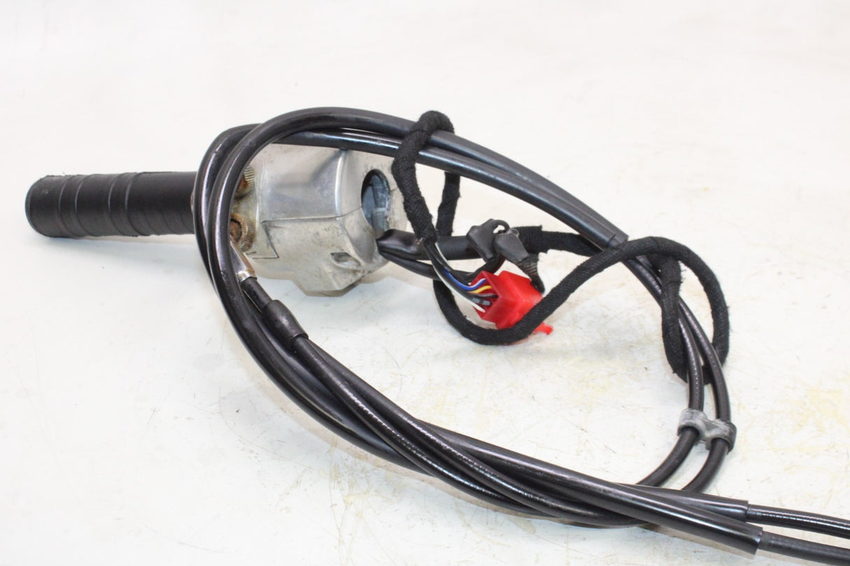 2004 Honda VTX1300C OEM RIGHT CLIP ON HANDLE KILL OFF START SWITCH