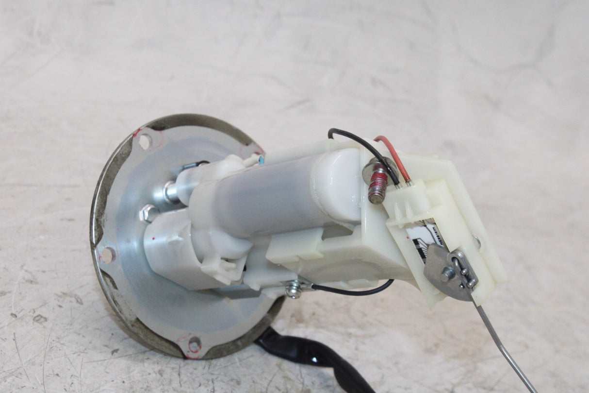 18-23 KAWASAKI NINJA 400 OEM FUEL PUMP GAS PETROL SENDER UNIT