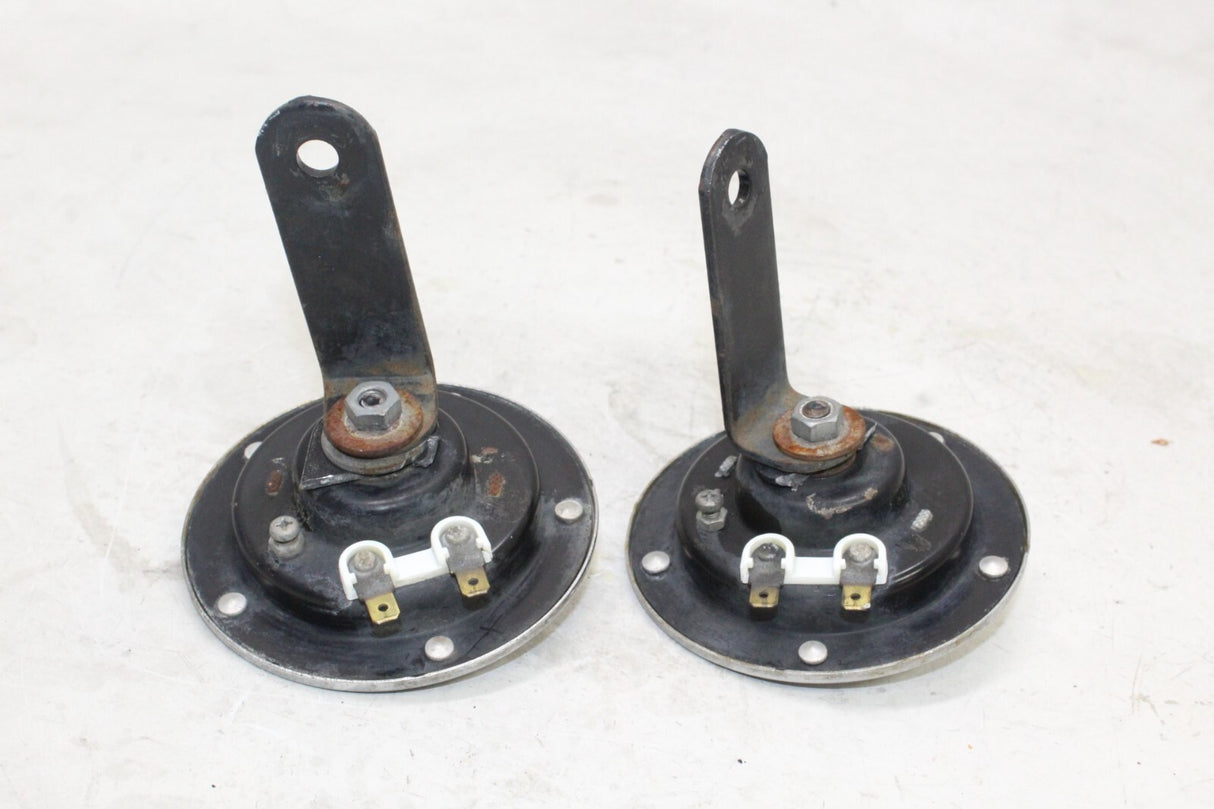 1981 Yamaha XS850 Horn Horns Signal Pair OEM