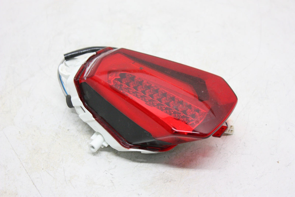2017-2025 SUZUKI GSXR1000 GSXR 1000 OEM REAR TAIL TAILLIGHT BACK BRAKE LIGHT