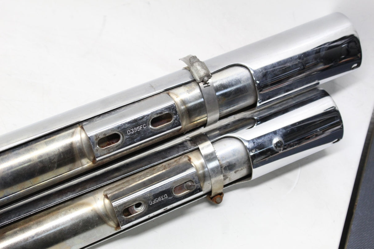 2006 HARLEY-DAVIDSON DYNA WIDE GLIDE FXDWGI FULL EXHAUST SYSTEM Vance & Hines