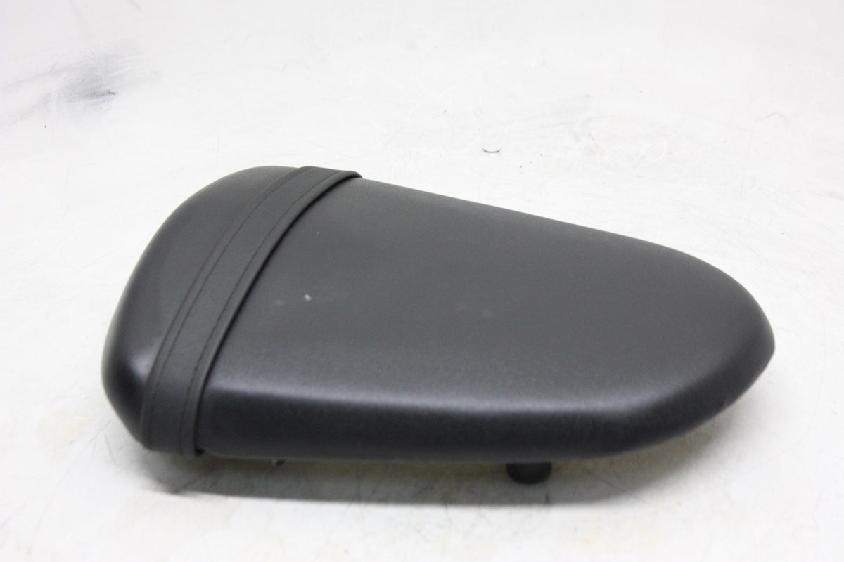 05-06 Suzuki GSXR 1000 Rear Passenger Seat Pillion Saddle Genuine OEM