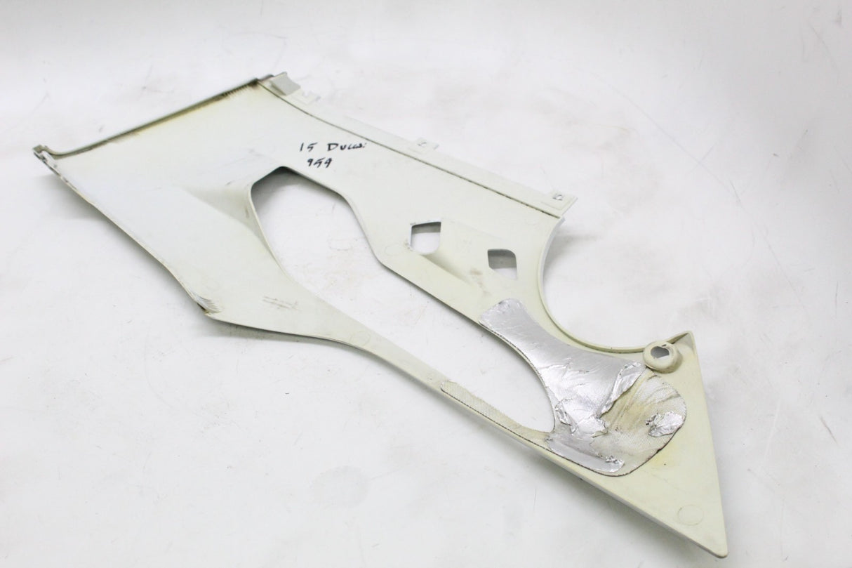 2015 DUCATI 959 GENUINE OEM Right Lower Belly Fairing