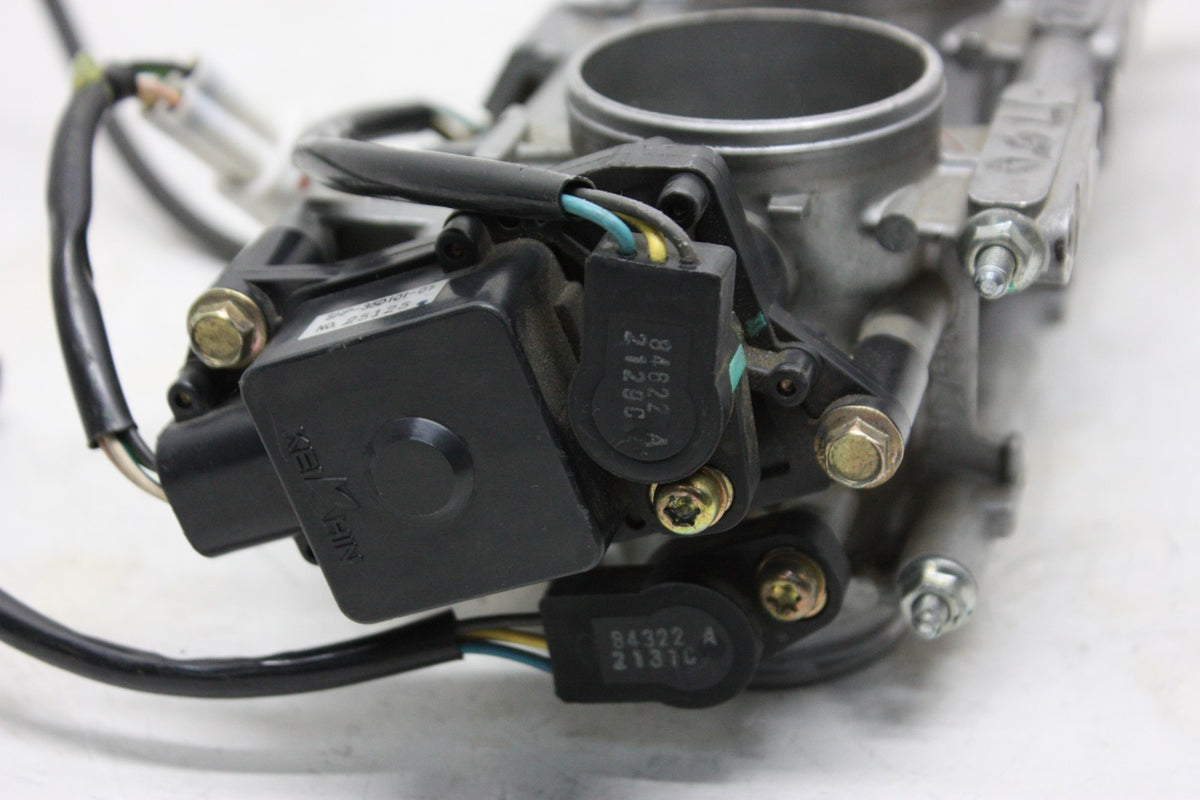 2002 Suzuki Gsxr 750 OEM Throttle Body Bodies