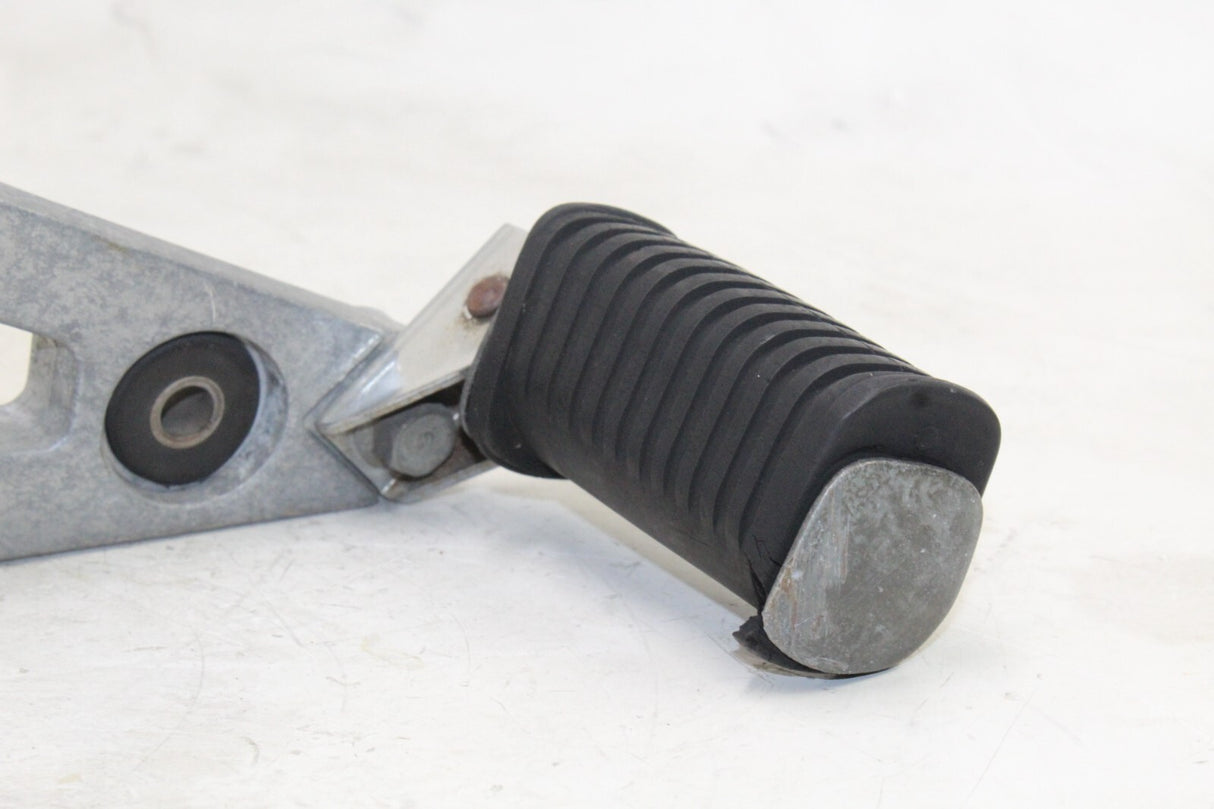 82-83 Yamaha Xj650 Rear Left Side Passenger Foot Peg OEM