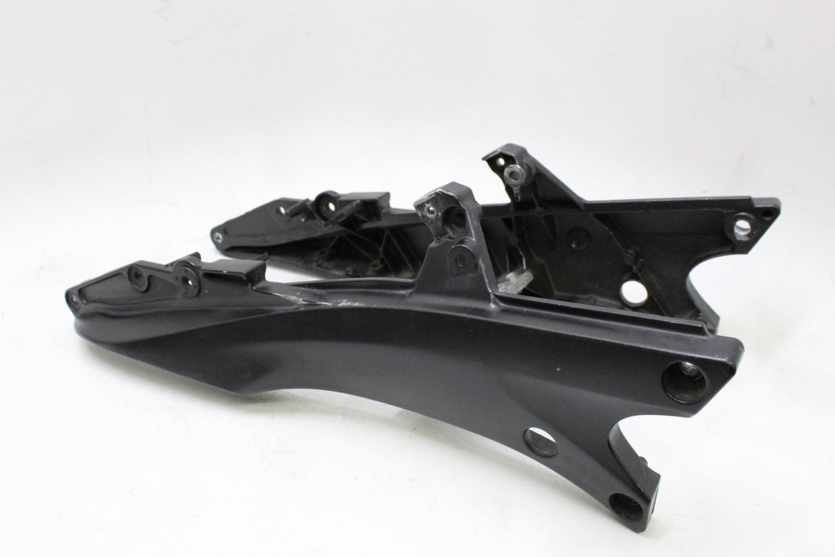 07-08 Suzuki Gsxr1000 GSXR 1000 OEM REAR SUBFRAME RAILS STRAIGHT Sub Frame