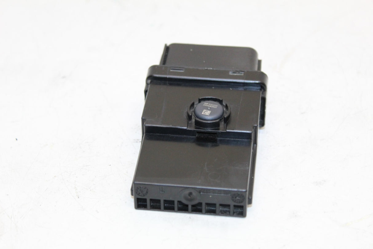 2021 BMW S1000XR Light Control Unit General Module Light 1600221-01