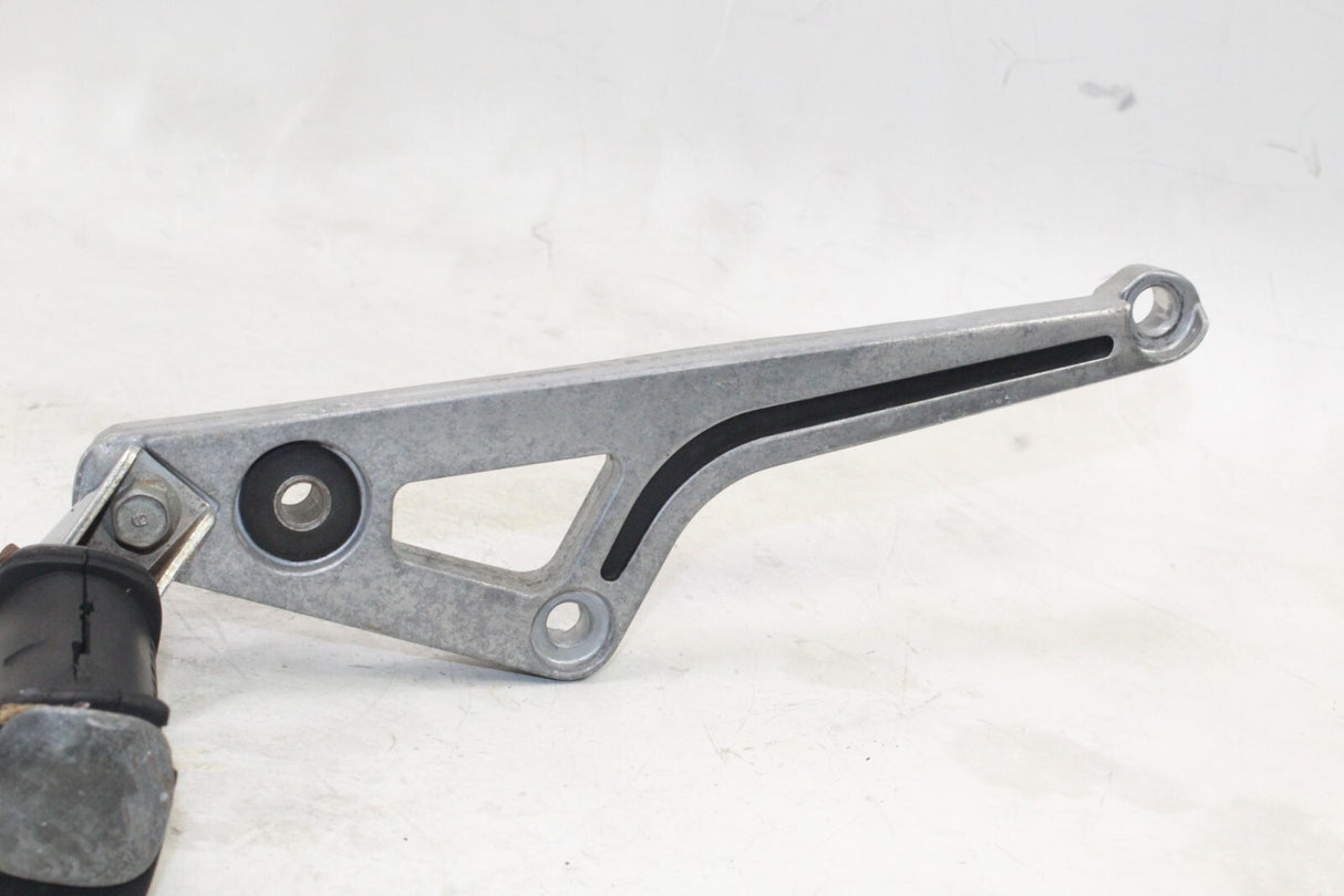 82-83 Yamaha Xj650 Rear Left Side Passenger Foot Peg OEM