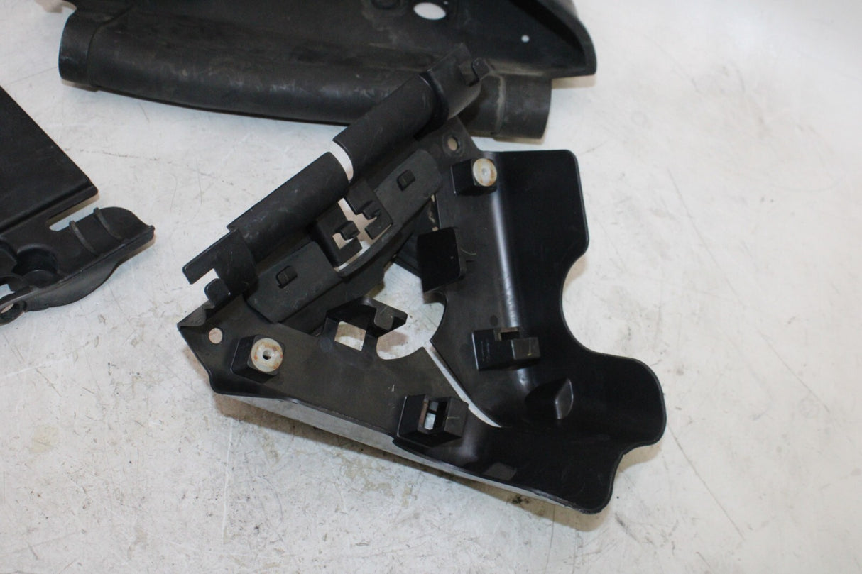 2009 YAMAHA FZ6R OEM INNER COWL SET