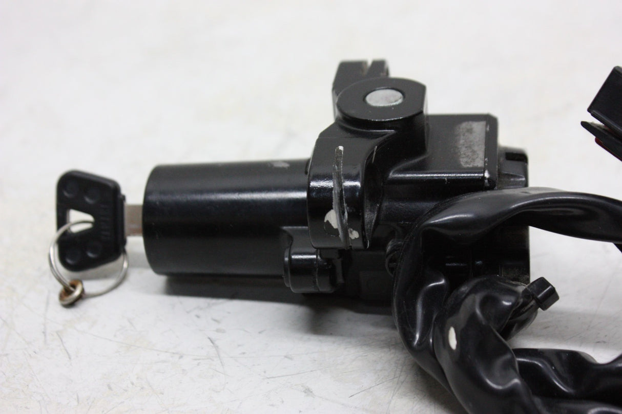 15-18 YAMAHA SR400 OEM IGNITION LOCK KEY SET W/ GAS CAP