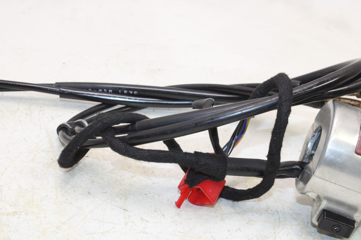 2004 Honda VTX1300C OEM RIGHT CLIP ON HANDLE KILL OFF START SWITCH