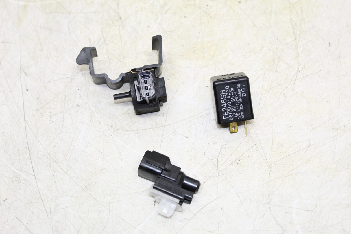 2018 SUZUKI GSXR1000R MAP MASS AIR FLOW PRESSURE SENSOR SET