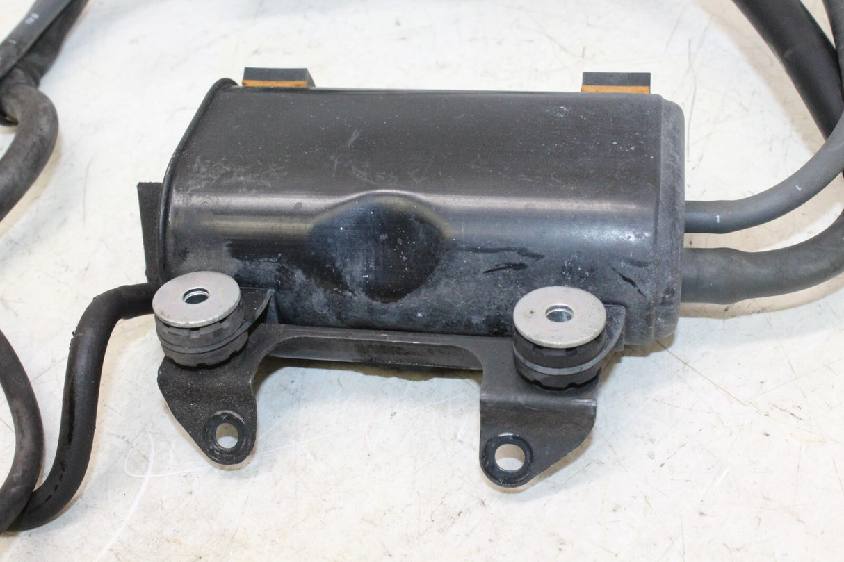 2007 Honda Cbr600rr Evap Vapor Charcoal Emission Canister With Sensor