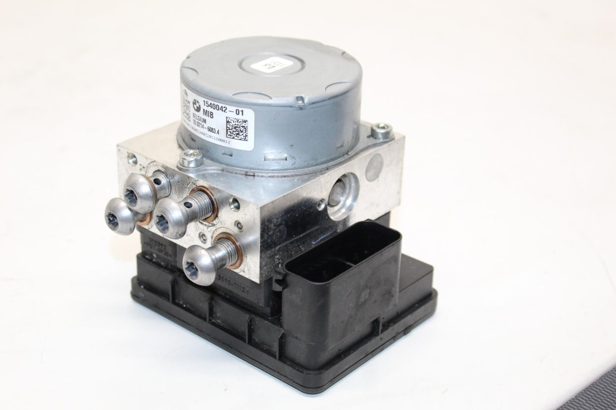 2021 BMW S1000XR ABS Anti Lock Brake Module Pump Control Unit OEM 1540042-01