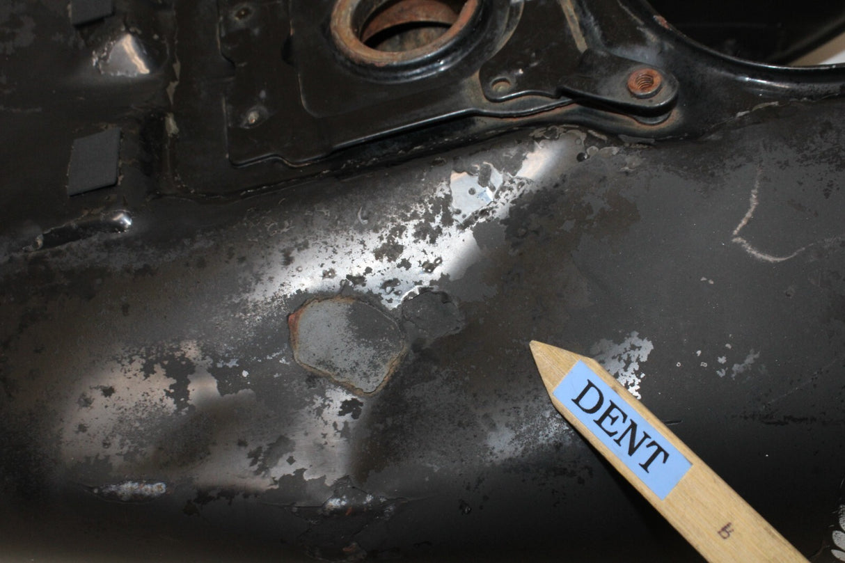 1986 Honda Vt1100c Gas Tank Fuel Petrol Reservoir