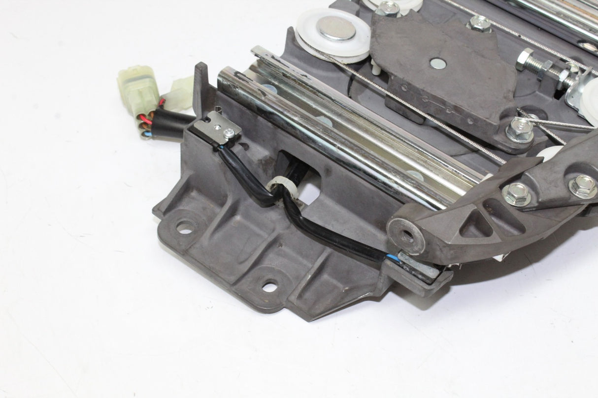 06-07 YAMAHA FJR1300 OEM WINDSHIELD WINDSCREEN MOTOR ADJUSTER ASSEMBLY