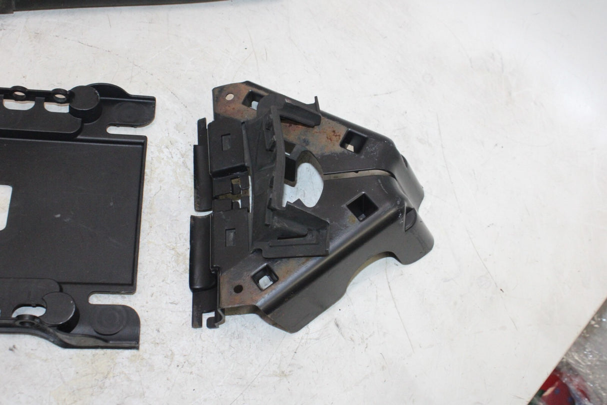 2009 YAMAHA FZ6R OEM INNER COWL SET