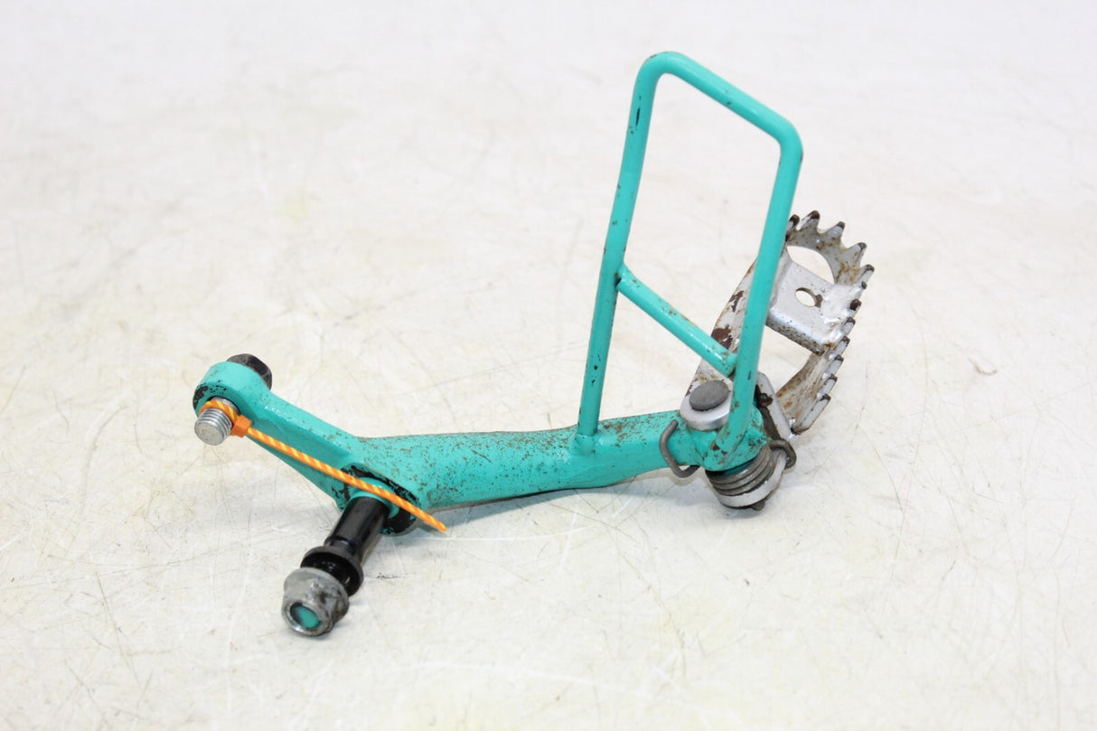 1993 Kawasaki KLX650 Driver Front Foot Pegs And Brackets Mounts