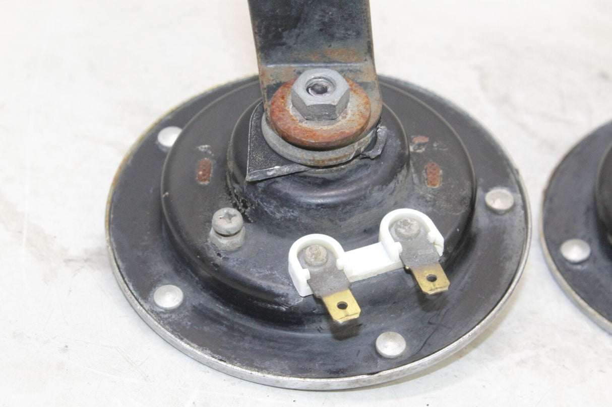 1981 Yamaha XS850 Horn Horns Signal Pair OEM