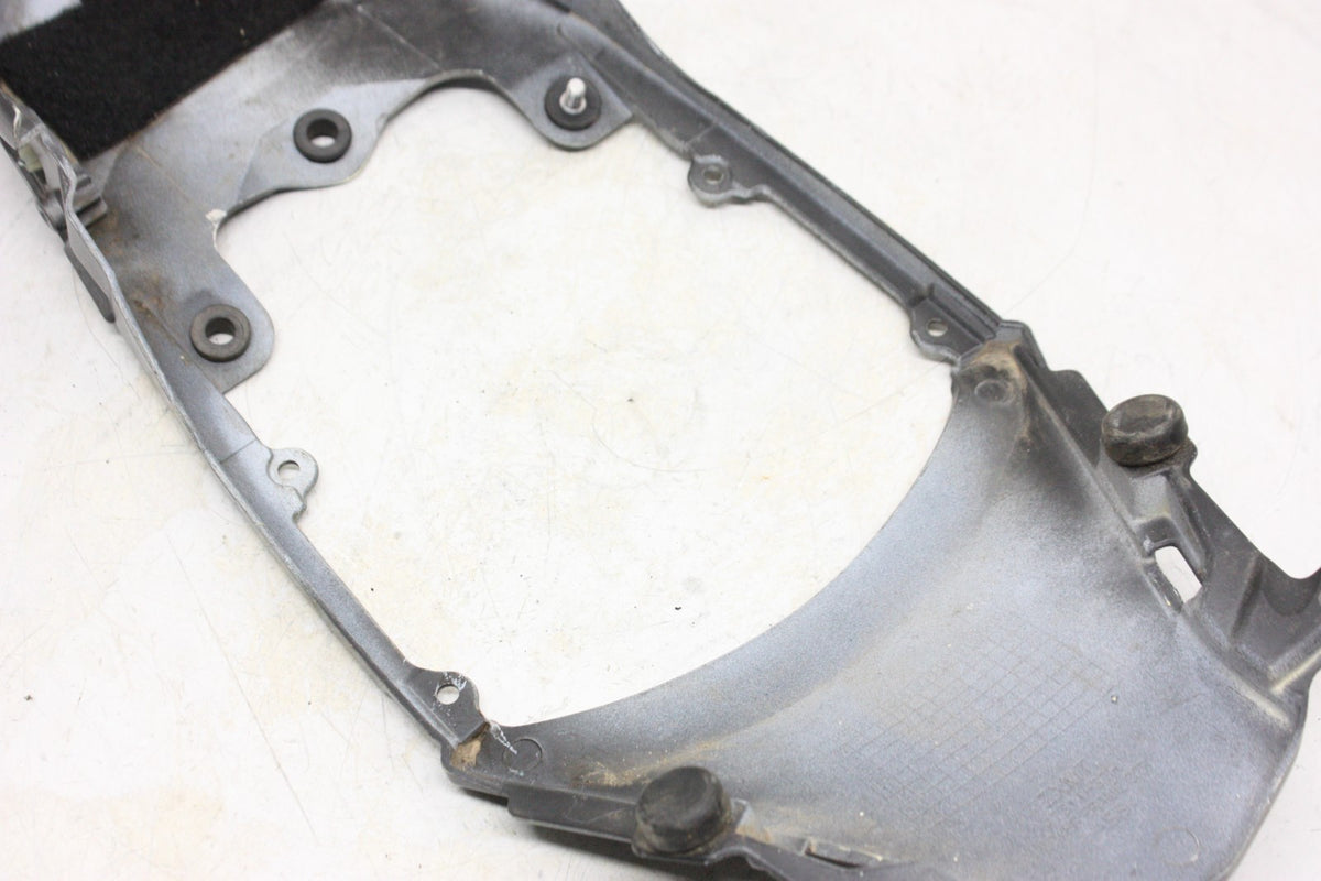 2008-2009 Suzuki GSXR600 GSXR750 GSXR 600 750 Rear Tail Center Trim Fairing