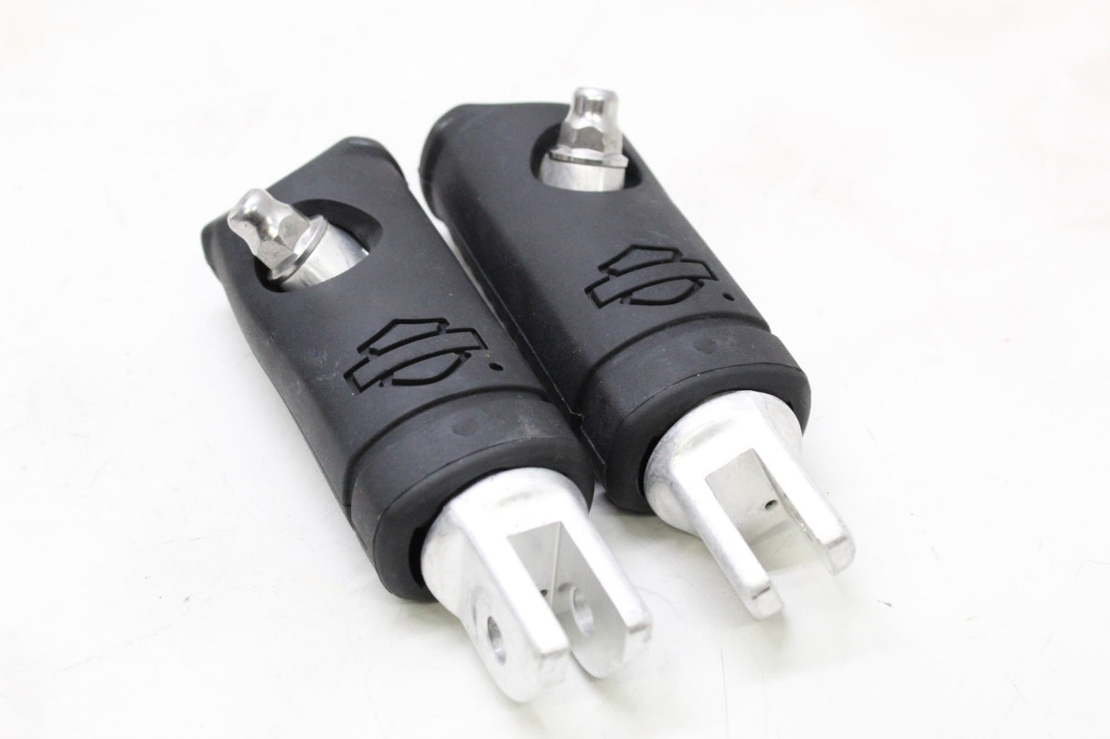 GENUINE HARLEY-DAVIDSON 2018-24 SOFTAIL PASSENGER FOOTPEGS FLSB FXLR FXBR