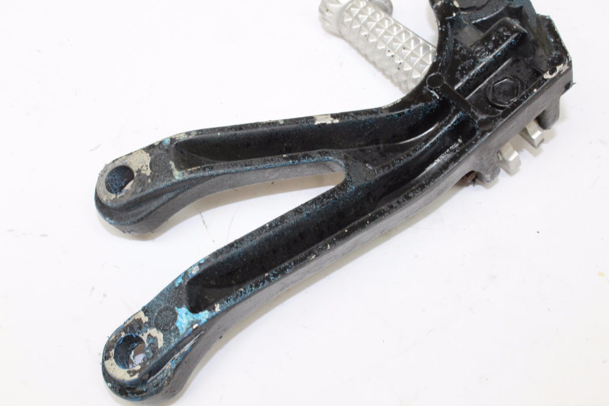 2001 2002 Kawasaki Ninja Zx6 Right Side Passenger Foot Peg OEM