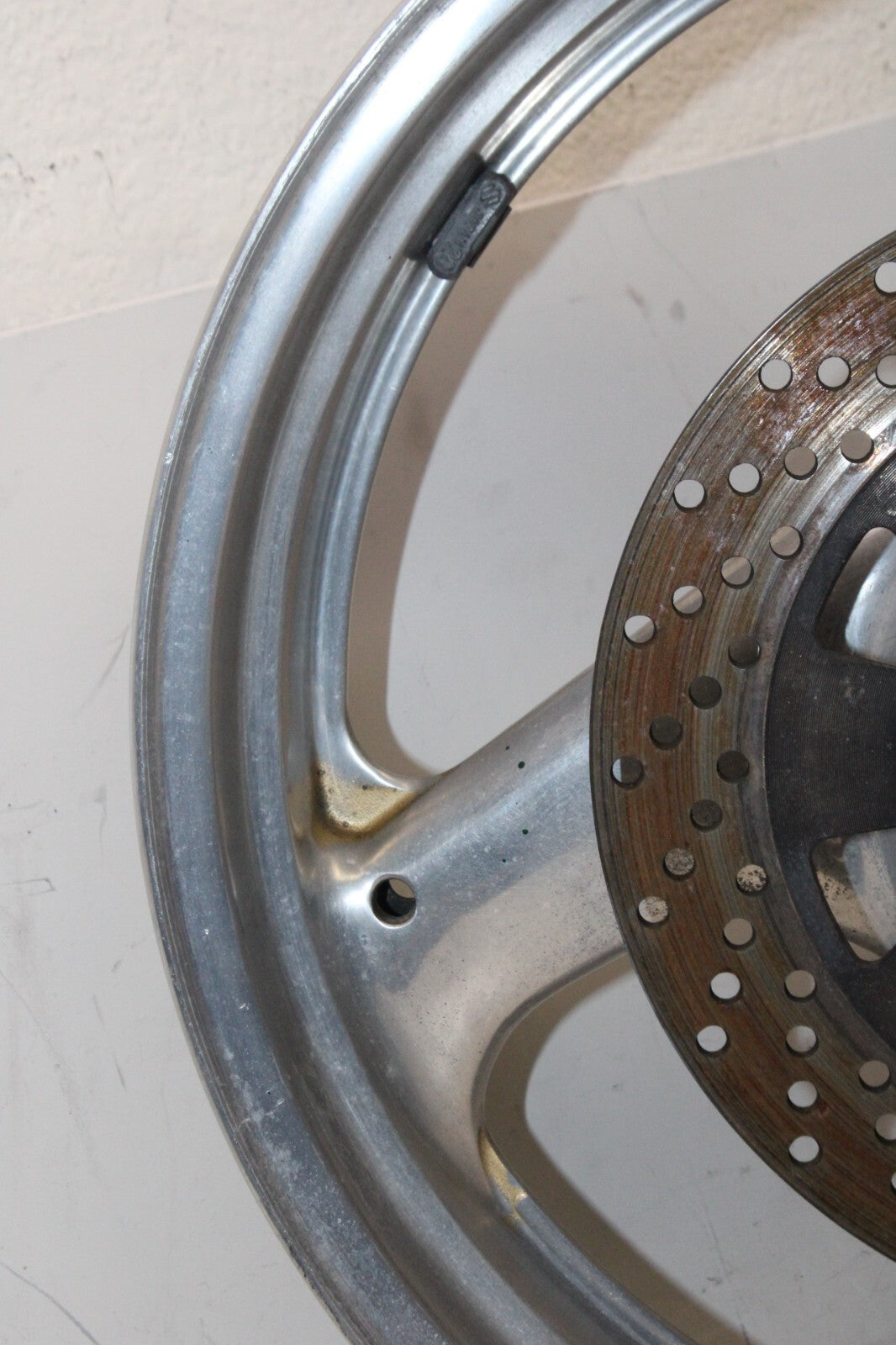 1990 SUZUKI KATANA 600 GSX600F OEM REAR BACK WHEEL RIM