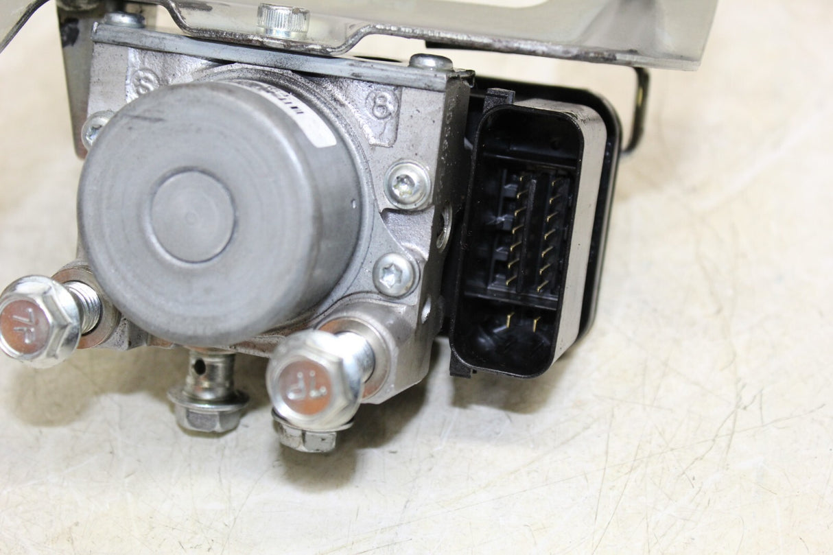 17-23 SUZUKI GSXR1000R ABS PUMP UNIT MODULE